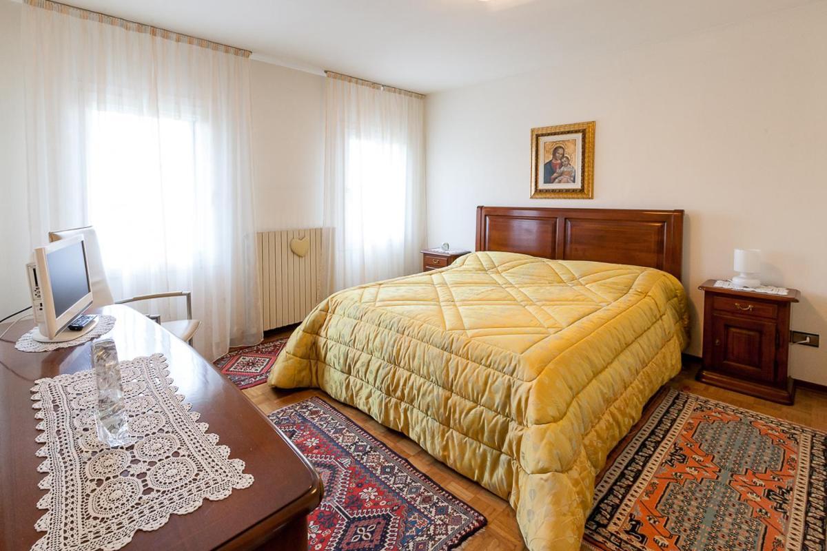 B&B Ca Dea Calle Valla Luaran gambar